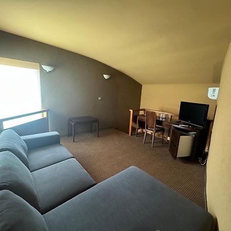 Penzion Benedikti Prievidza Exterior foto