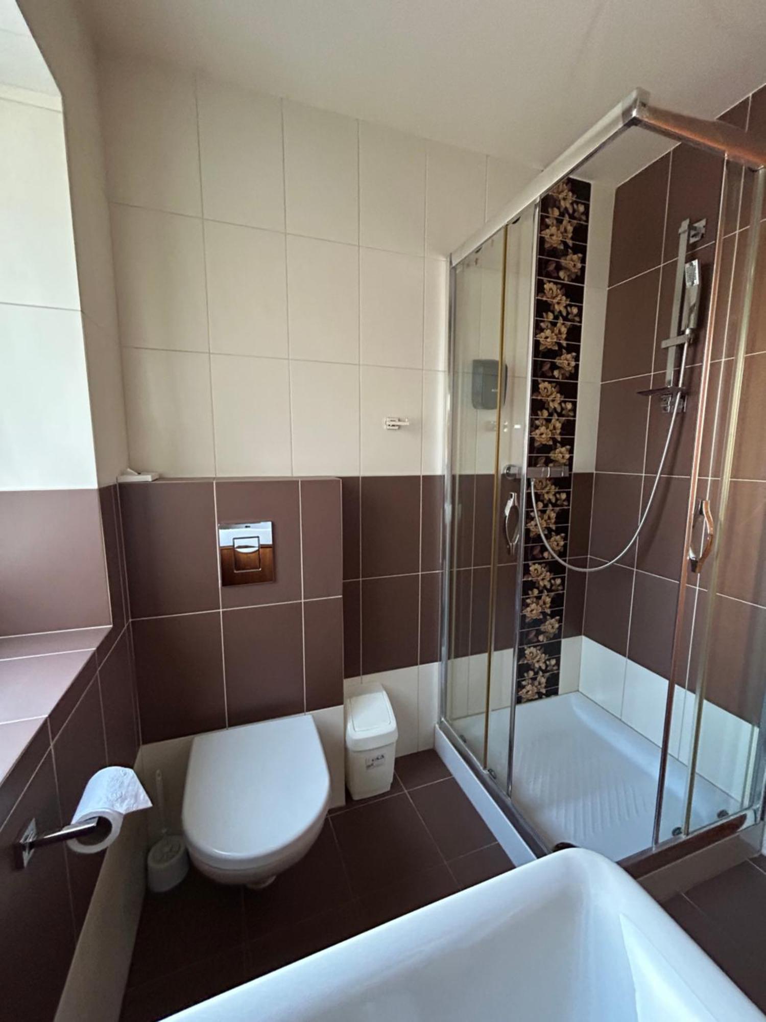 Penzion Benedikti Prievidza Exterior foto